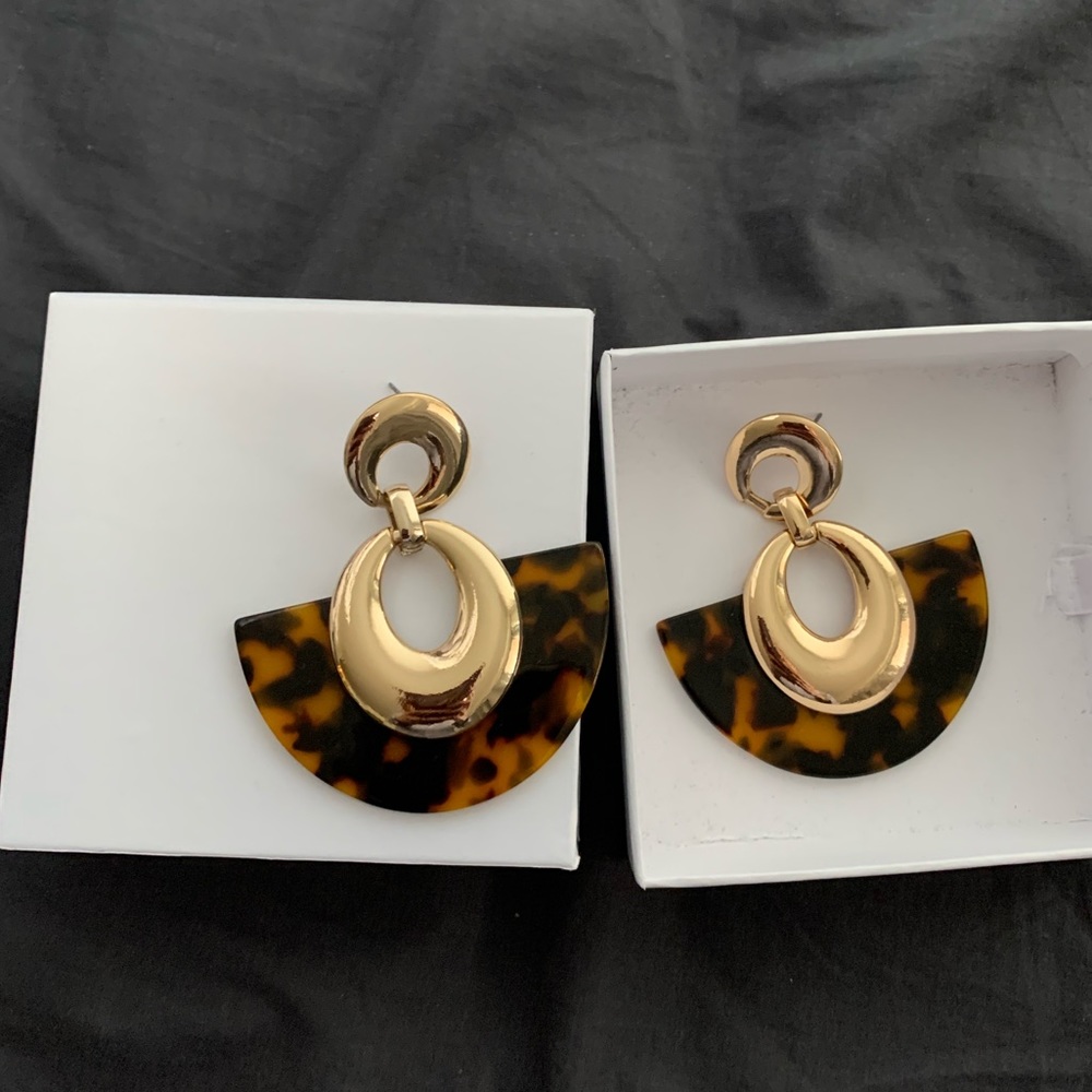 tortoise earrings